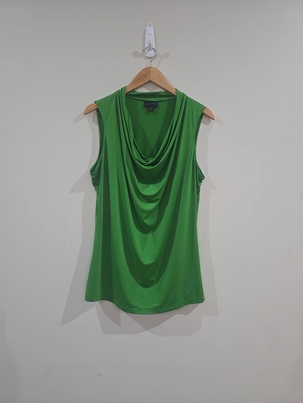Versitile Womens Blouse XL Green Sleeveless Cowl Neck Pullover Solid Basic
